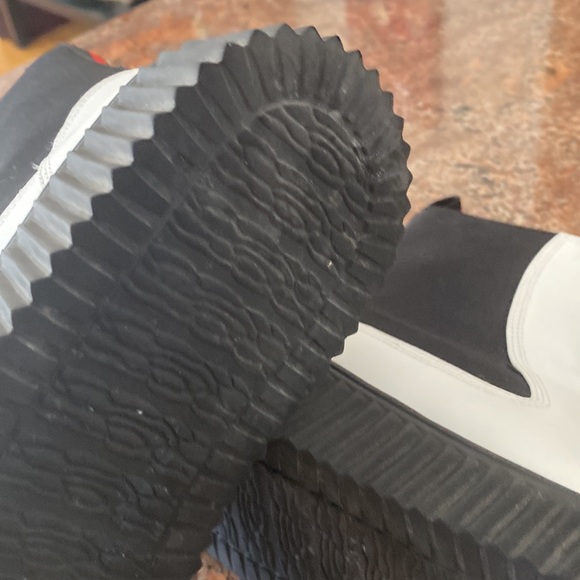 Chelsea boot - Picture 8 of 8